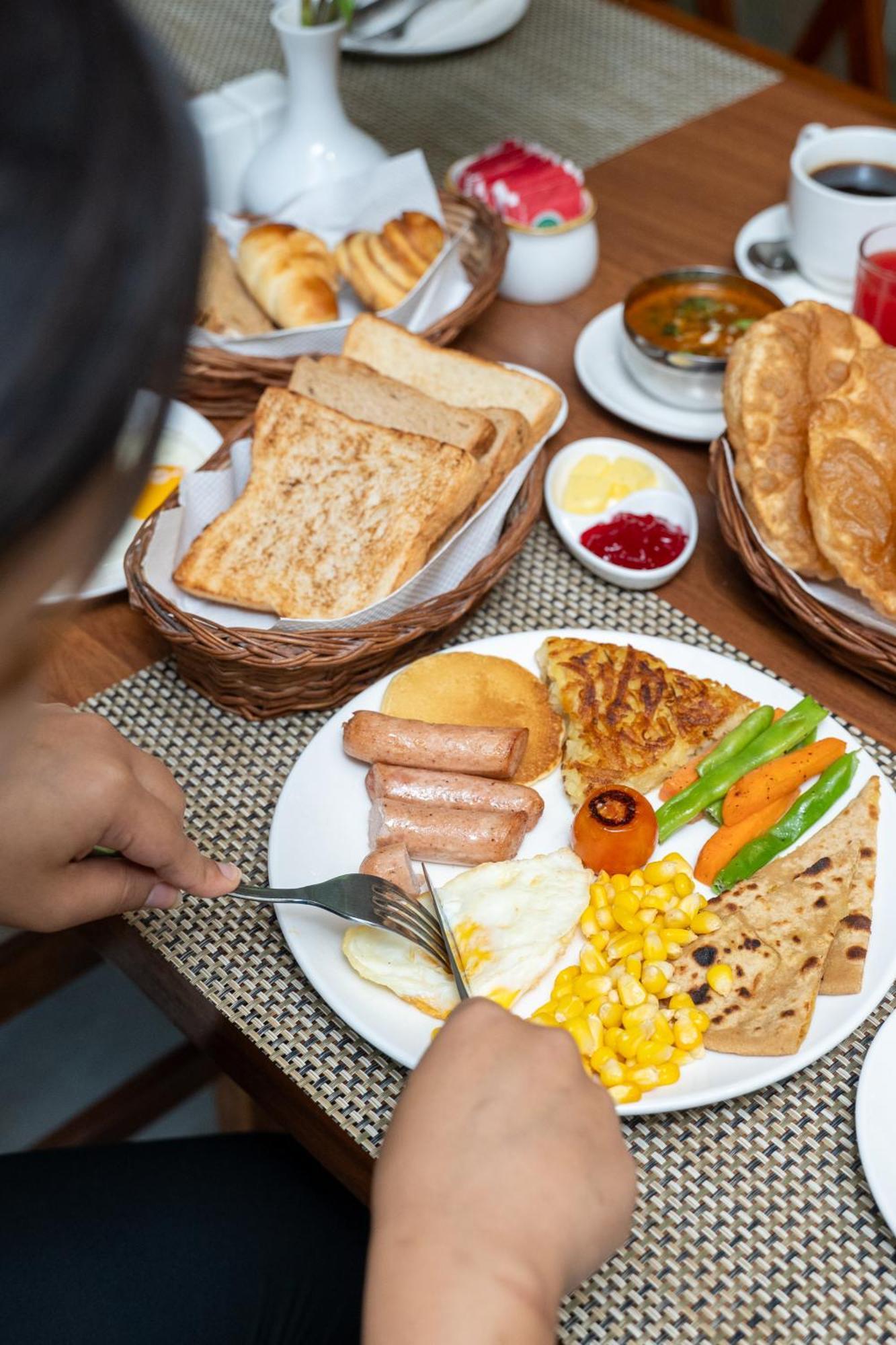 Hotel Haven O' Ganga Pokhara Zewnętrze zdjęcie